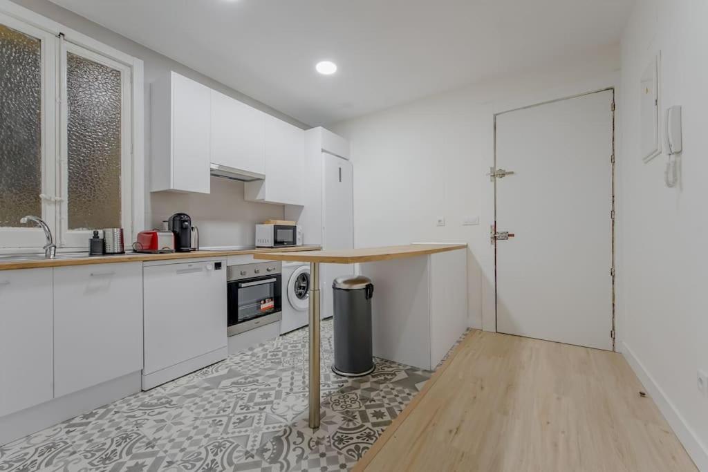 Appartement Modern Apt 6px En La Plaza De Tirso De Molina Madrid